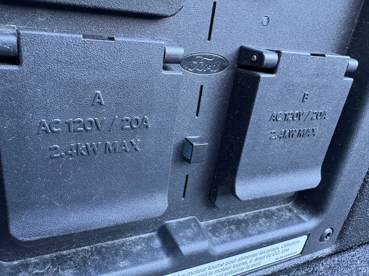 2026 Ford F-150 LARIAT Main Image