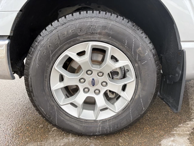 Ford F-150 XLT 300A SYNC4 ENSEMBLE REMORQUAGE MAX 2022