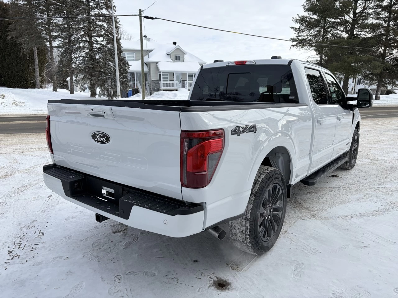 2026 Ford F-150 XLT 303A https://www.st-norbertford.com/resize/b990ff35b810a3abc0cc817b2ca24889-1