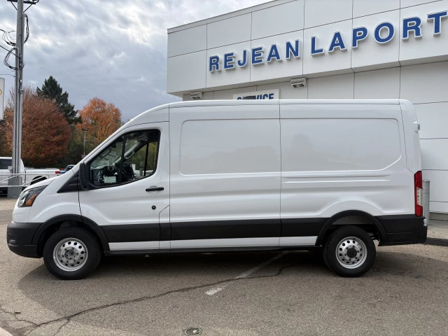 Ford Transit fourgon utilitaire T-250 148" Med Rf 9070 GVWR RWD 2026