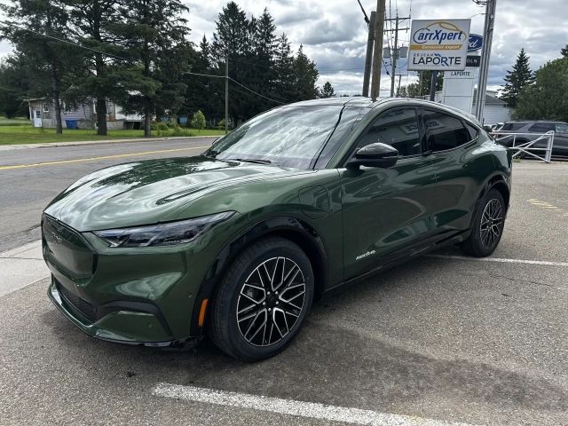 Ford Mustang Mach-E Premium AWD 2024