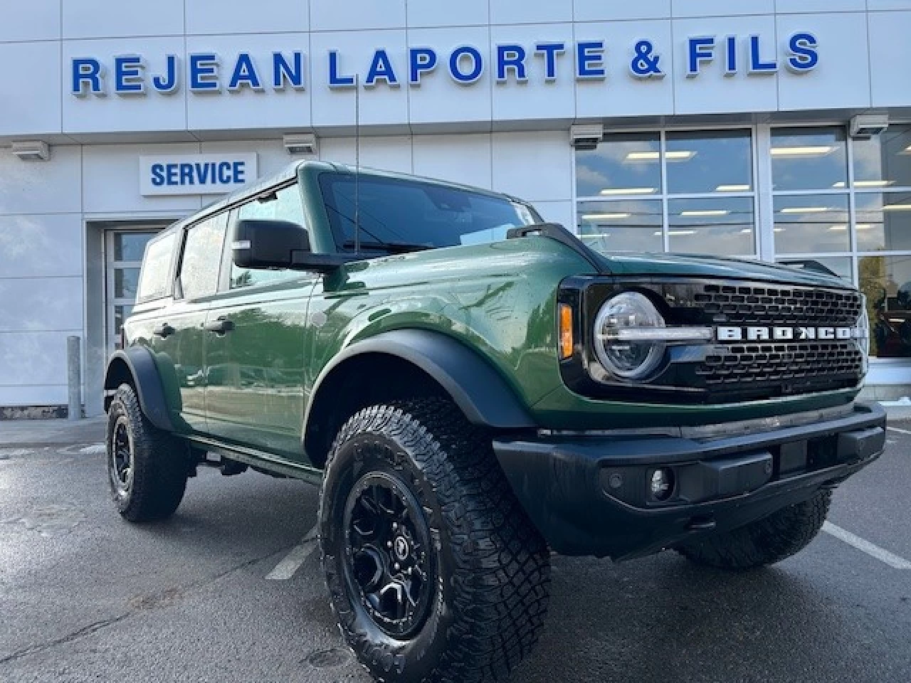 2022 Ford Bronco Wildtrak Main Image