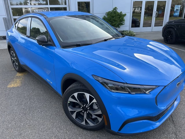 Ford Mustang Mach-E Select AWD 2024