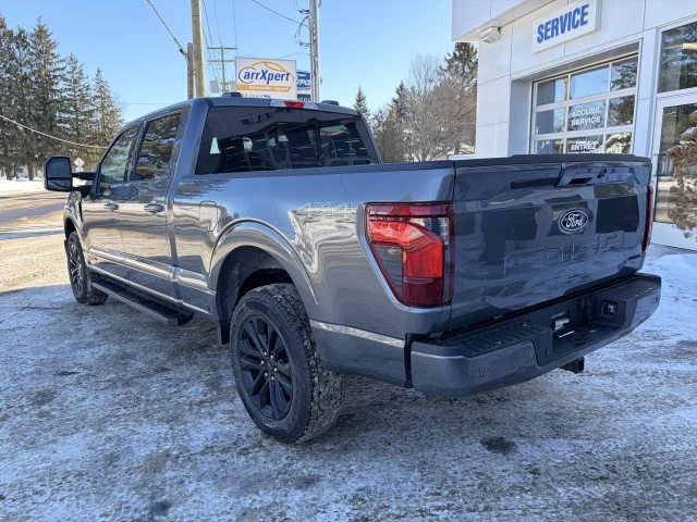 Ford F-150 XLT 303A 2026
