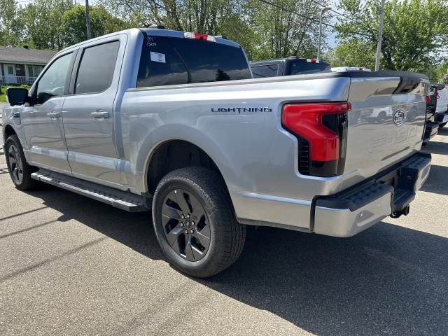 Ford F-150 Lightning FLASH 2025