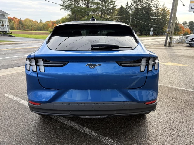 Ford Mustang Mach-E PREMIUM 88 KWH 300A 2026