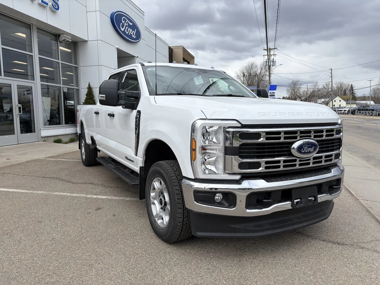 2026 Ford Super Duty F-250 SRW XLT Main Image