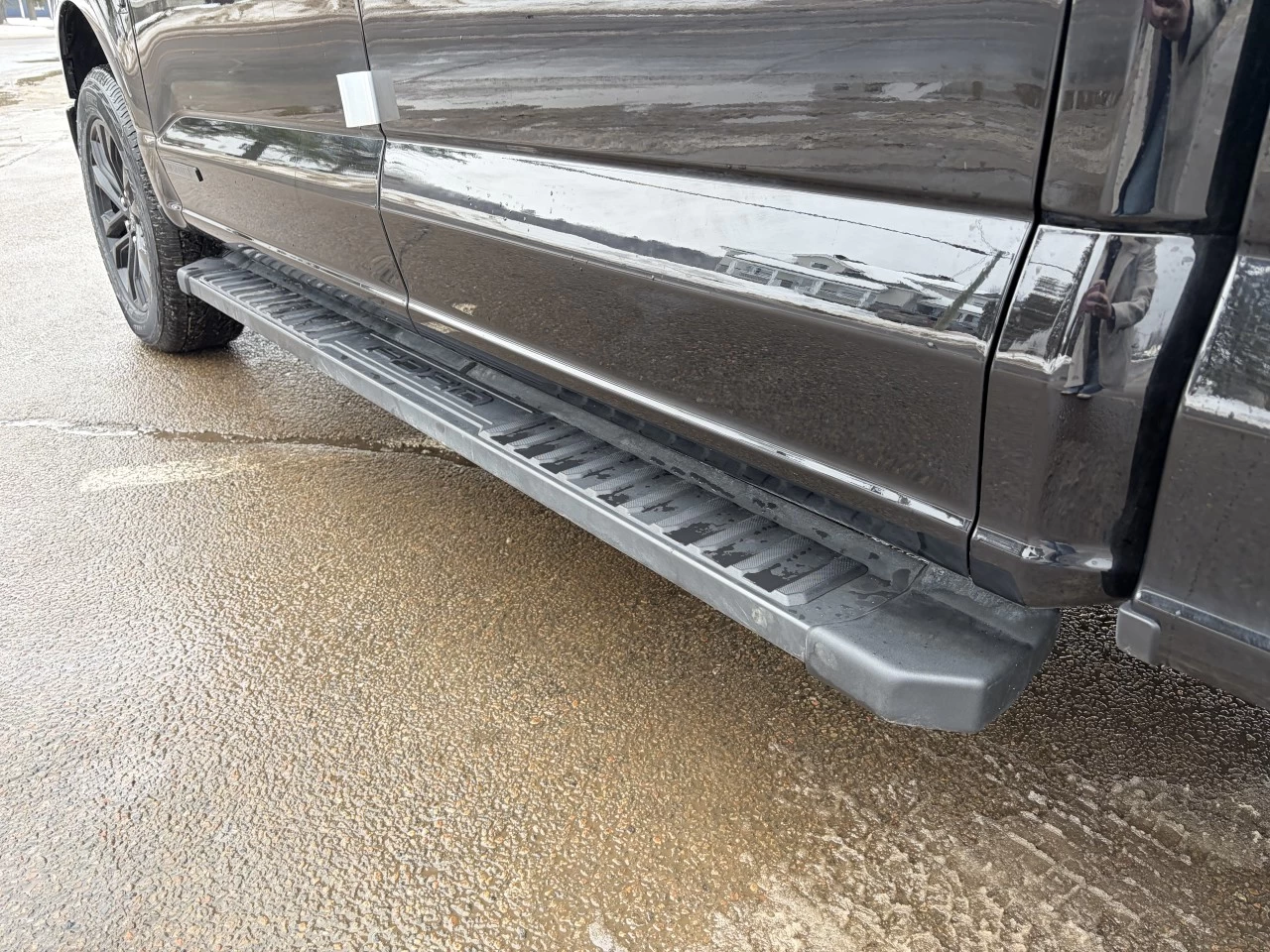 2026 Ford F-150 XLT 302A HEV ENSEMBLE REMORQUAGE SIÈGES CHAUFFANT https://www.st-norbertford.com/resize/b990ff35b810a3abc0cc817b2ca24889-1