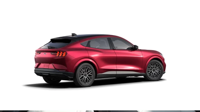 Ford Mustang Mach-E PREMIUM AWD 2025