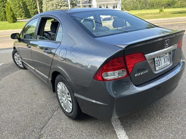 Honda Berline Civic DX/DX-A 2009