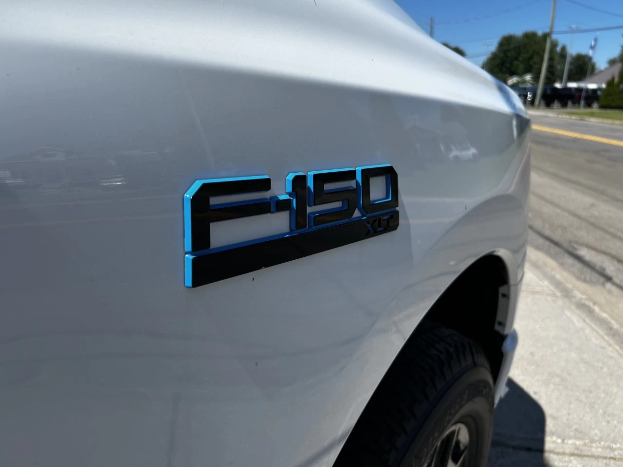 2025 Ford F-150 Lightning XLT https://www.st-norbertford.com/resize/b990ff35b810a3abc0cc817b2ca24889-1