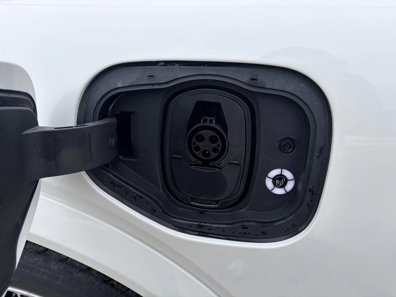 2025 Ford Mustang Mach-E PREMIUM BATTERIE LONGUE DURÉE https://www.st-norbertford.com/resize/b990ff35b810a3abc0cc817b2ca24889-1