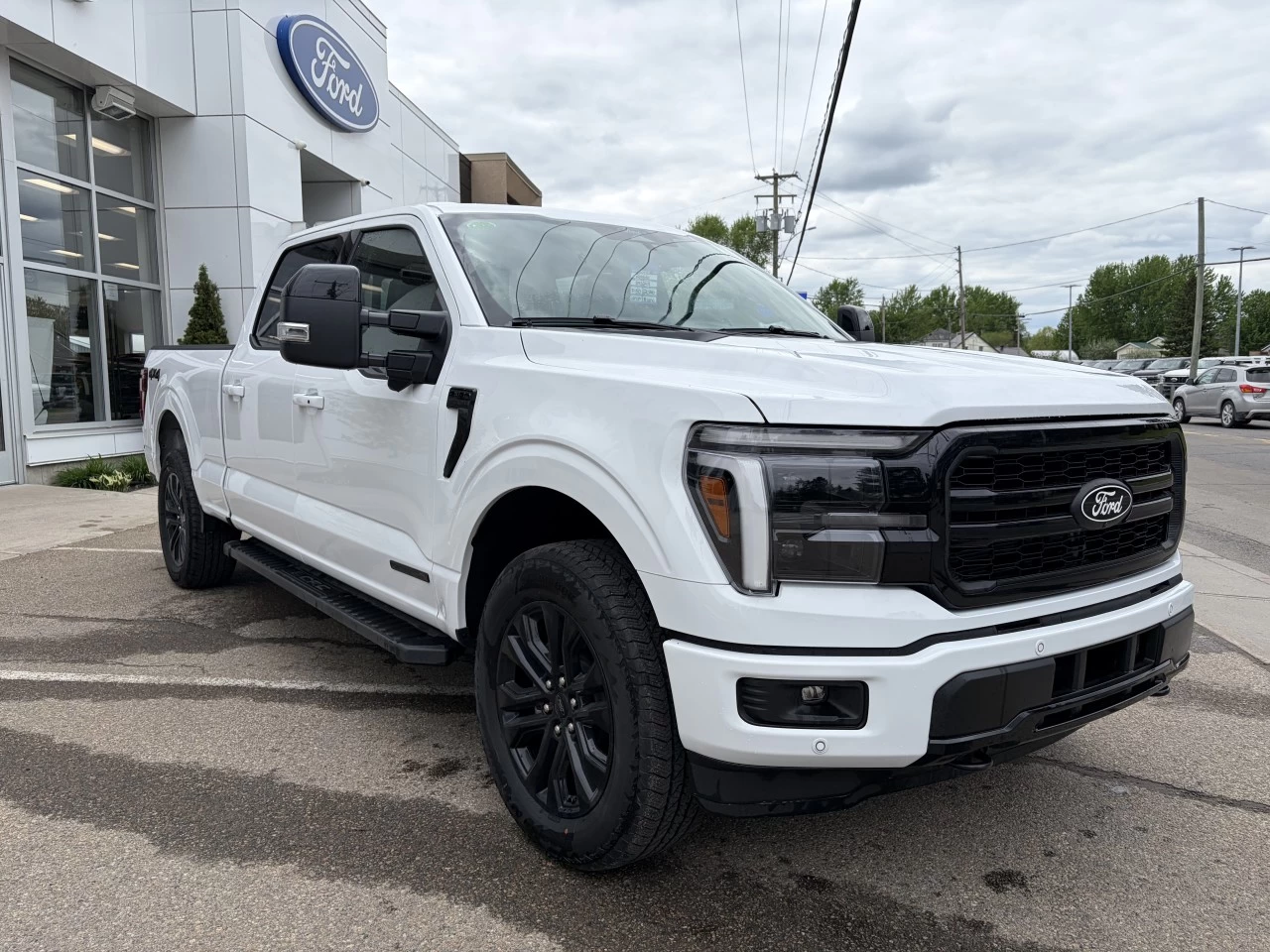 2026 Ford F-150 LARIAT 4X4 SUPERCREW POWERBOOST HYBRID https://www.st-norbertford.com/resize/b990ff35b810a3abc0cc817b2ca24889-1