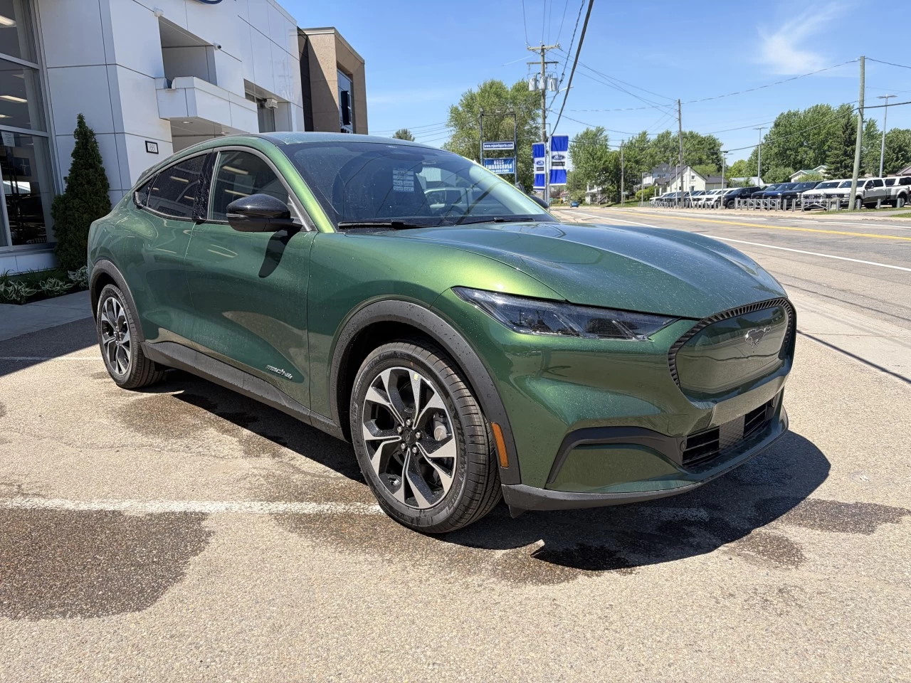 2026 Ford Mustang Mach-E SELECT AWD 73 KWH BANC CHAUFFANT https://www.st-norbertford.com/resize/b990ff35b810a3abc0cc817b2ca24889-1