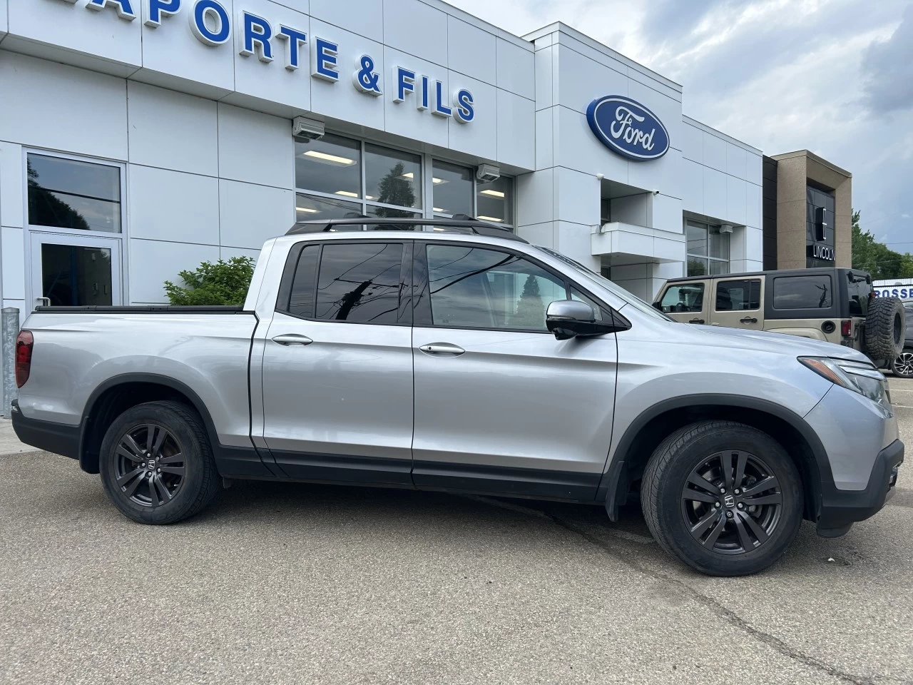 2019 Honda Ridgeline Sport Image principale