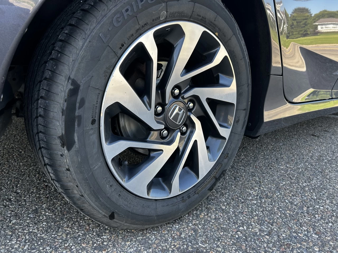 2018 Honda Civic SE Main Image