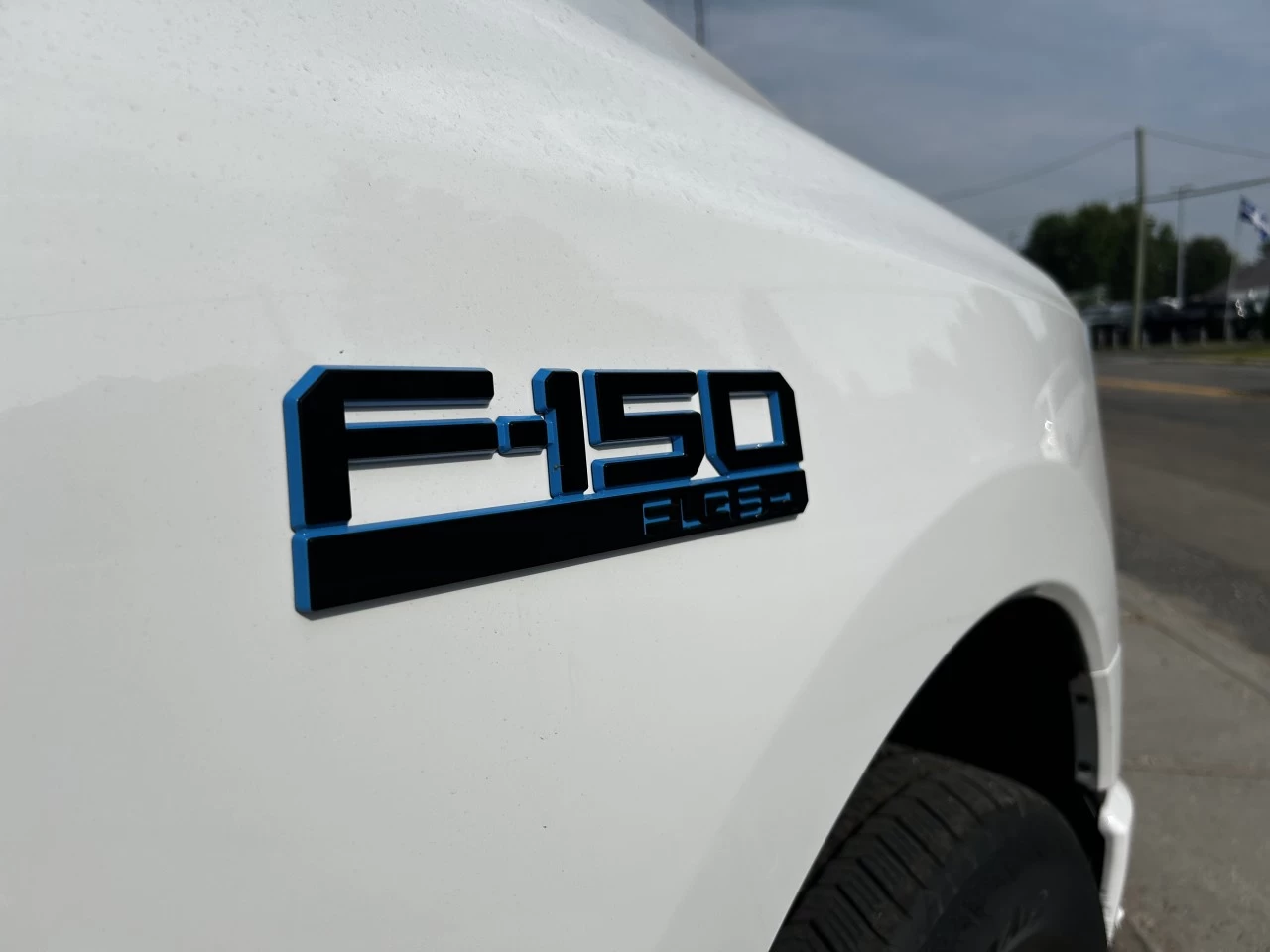 2025 Ford F-150 Lightning FLASH https://www.st-norbertford.com/resize/b990ff35b810a3abc0cc817b2ca24889-1