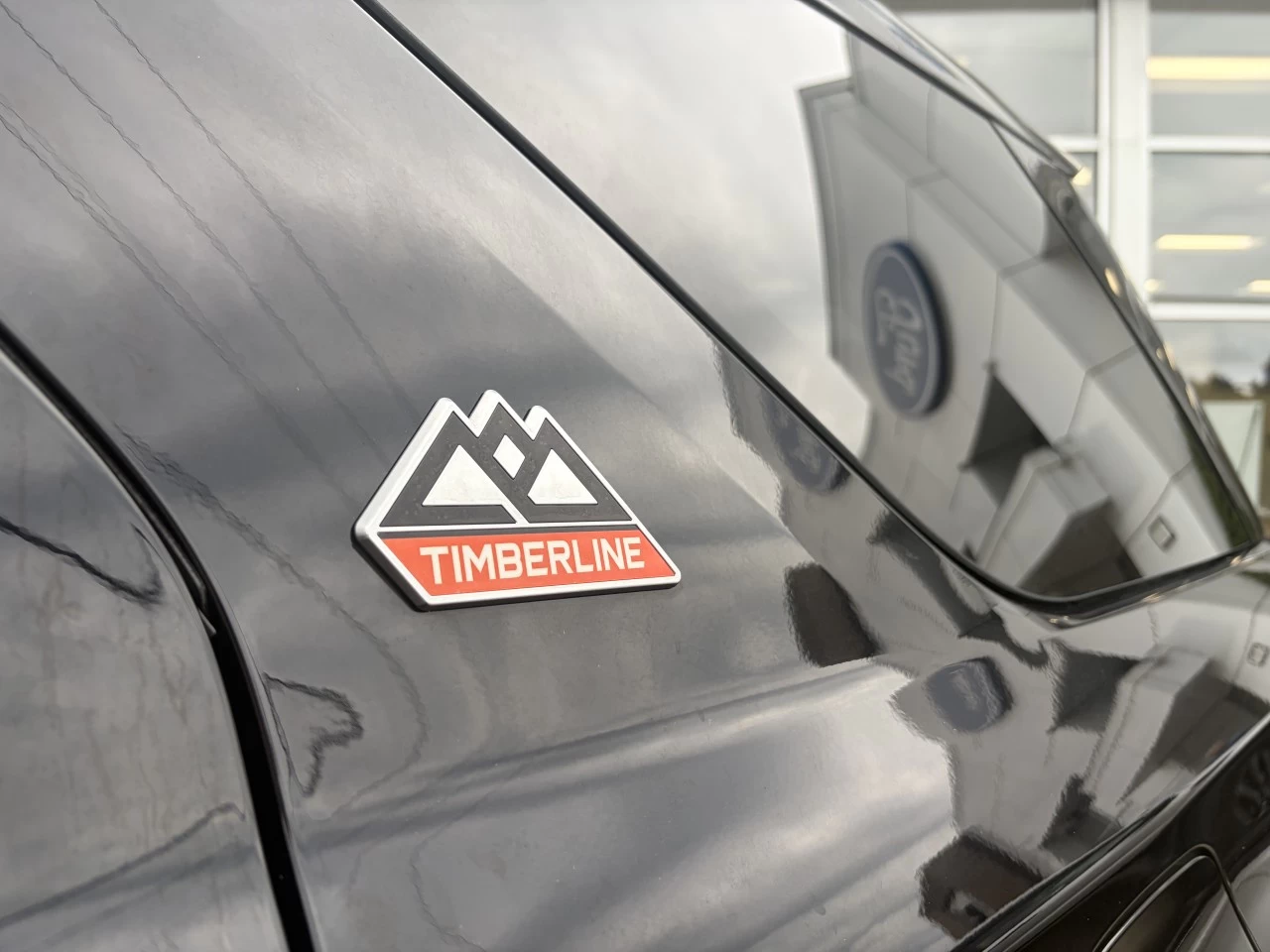 2022 Ford Explorer Timberline https://www.st-norbertford.com/resize/b990ff35b810a3abc0cc817b2ca24889-1