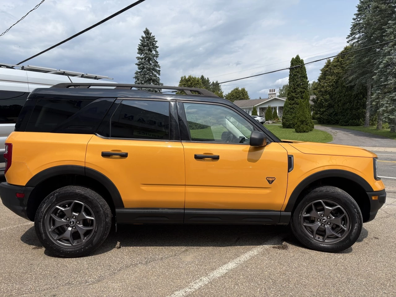 2022 Ford Bronco Sport BADLANDS 4X4 2L ECOBOOST ENSEMBLE REMORQUAGE https://www.st-norbertford.com/resize/b990ff35b810a3abc0cc817b2ca24889-1