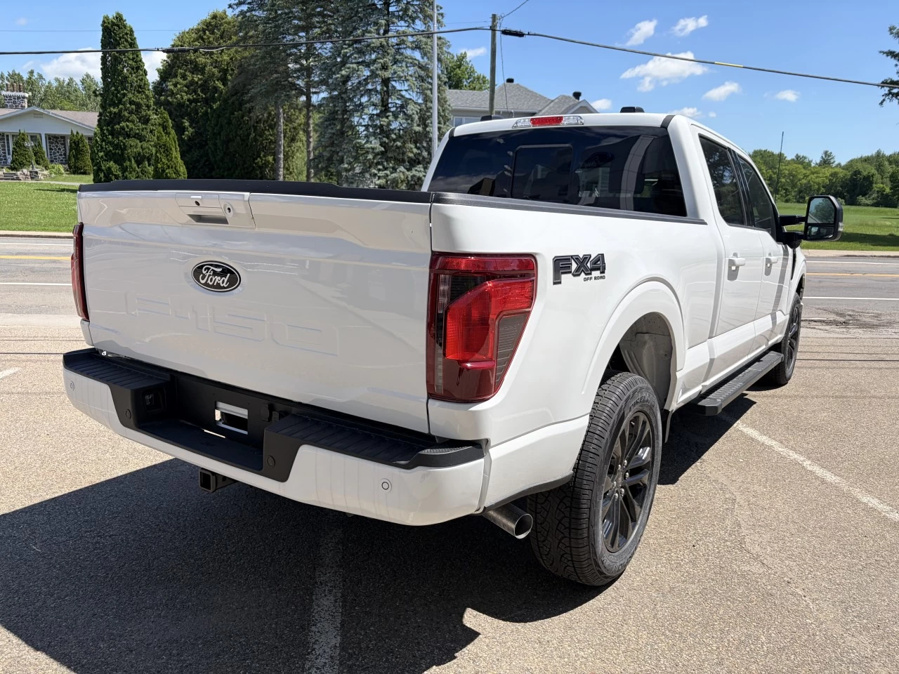 2026 Ford F-150 XLT https://www.st-norbertford.com/resize/b990ff35b810a3abc0cc817b2ca24889-1