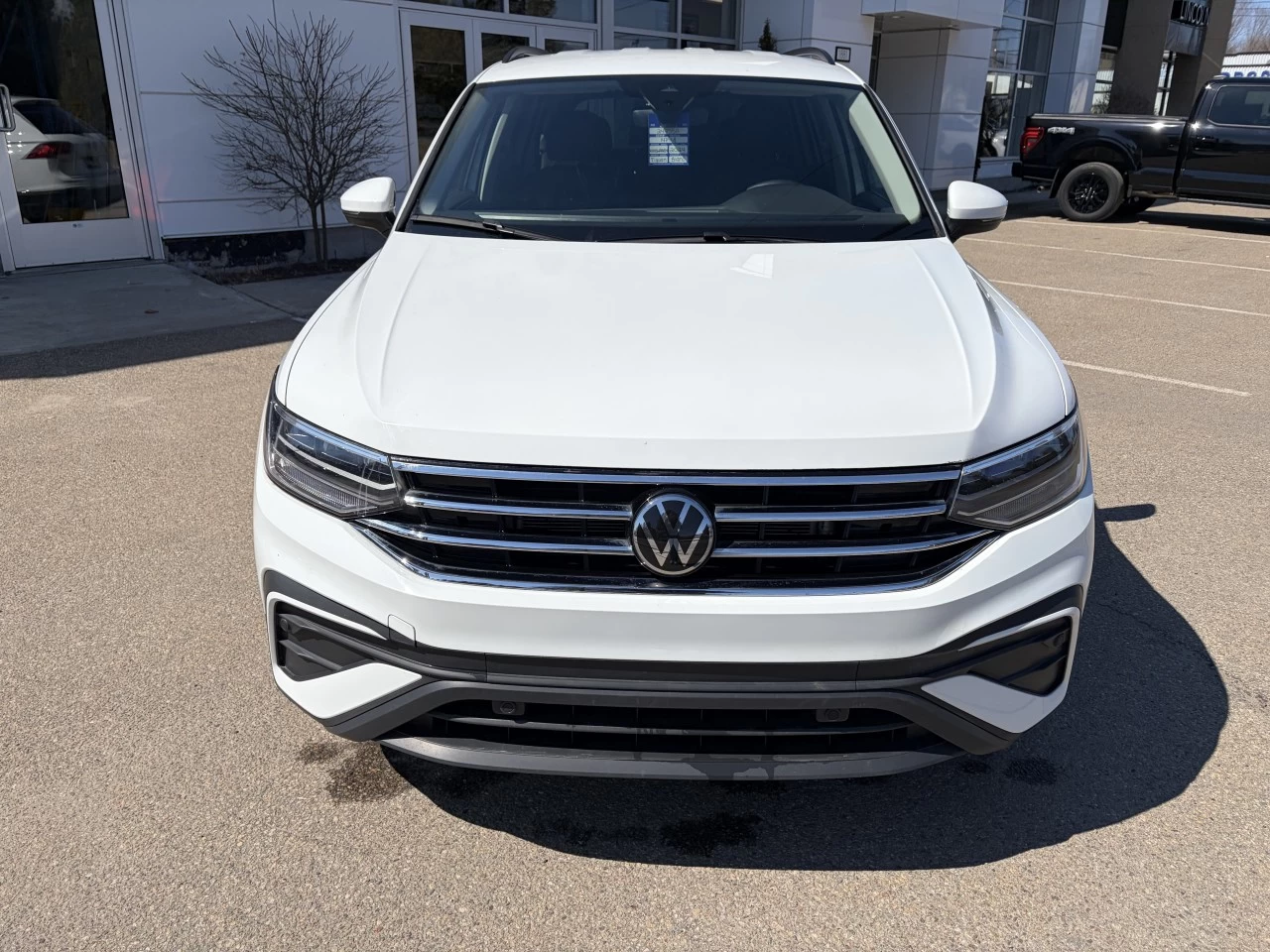 2024 Volkswagen Tiguan COMFORTLINE SIÈGES AVANT CHAUFFANT/VOLANT CHAUFFANT CAMÉRA DE RECUL https://www.st-norbertford.com/resize/b990ff35b810a3abc0cc817b2ca24889-1