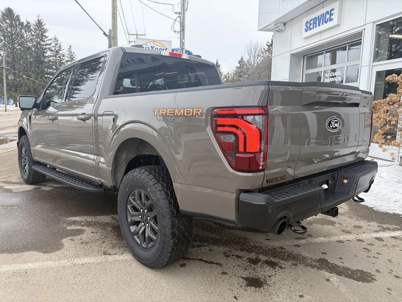 2026 Ford F-150 TREMOR TOIT OUVRANT 402A CUIR https://www.st-norbertford.com/resize/b990ff35b810a3abc0cc817b2ca24889-1