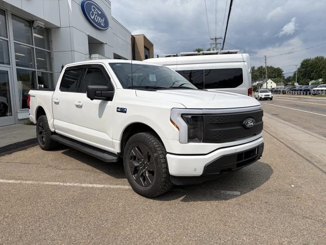 Ford F-150 Lightning FLASH 4X4 SUPERCREW EXTENDED BATTERY RANGE 2024