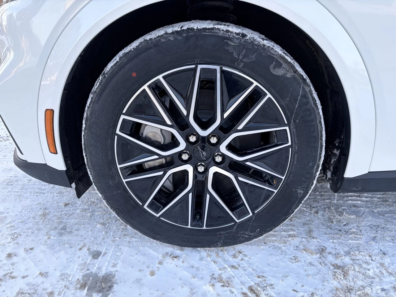 2025 Ford Mustang Mach-E PREMIUM EXTENDED BATTERY TOIT PANORAMIQUE https://www.st-norbertford.com/resize/b990ff35b810a3abc0cc817b2ca24889-1