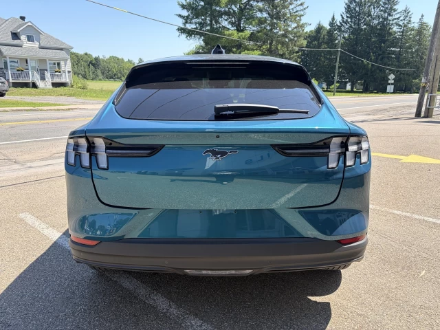 Ford Mustang Mach-E PREMIUM 2026