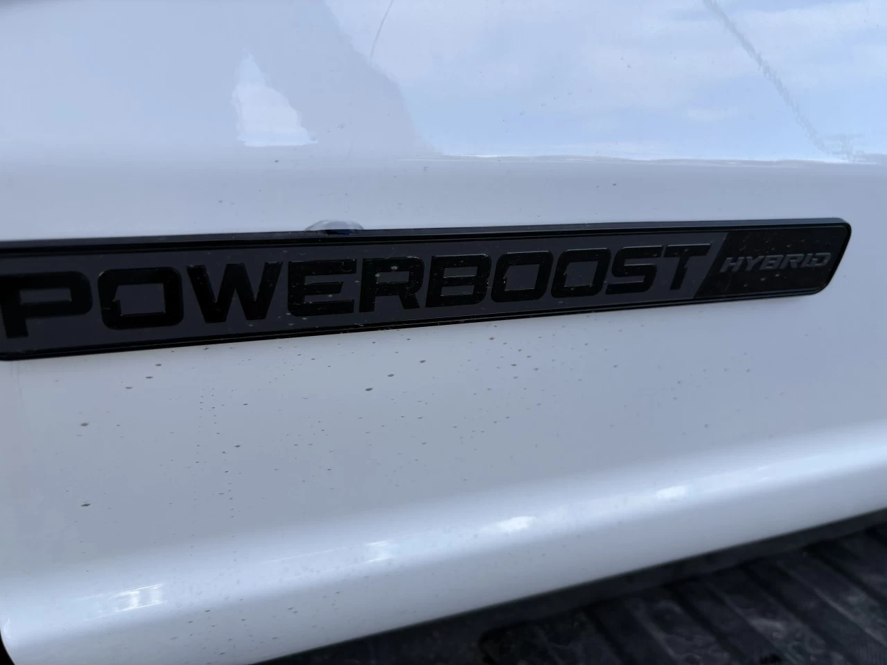 2026 Ford F-150 LARIAT Main Image