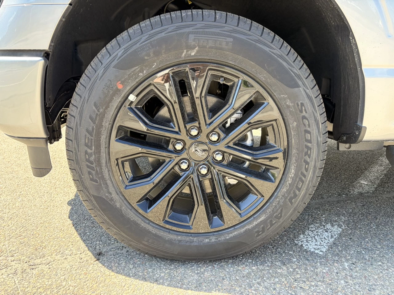 2026 Ford F-150 XLT 4X4 POWERBOOST HYBRID 302A https://www.st-norbertford.com/resize/b990ff35b810a3abc0cc817b2ca24889-1