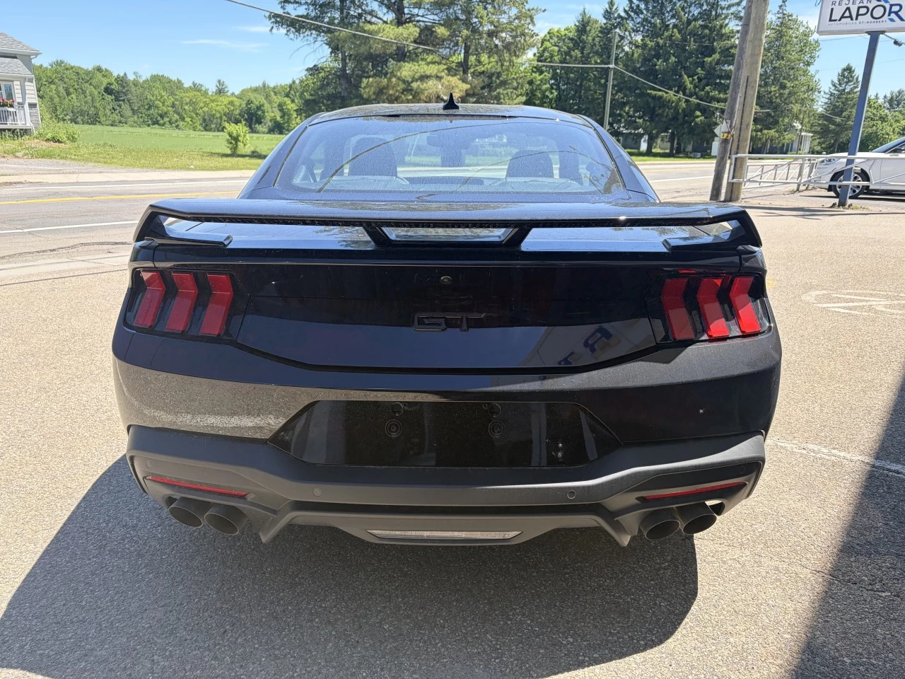 2026 Ford Mustang GT https://www.st-norbertford.com/resize/b990ff35b810a3abc0cc817b2ca24889-1