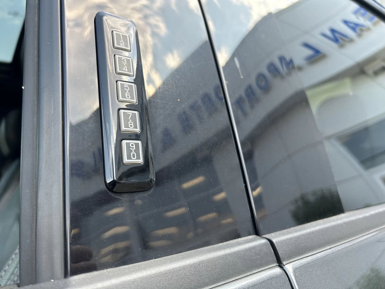 2020 Ford F-150 LARIAT Image principale