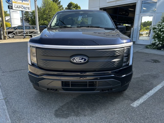 Ford F-150 Lightning FLASH 2025
