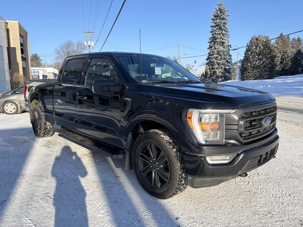 2021 Ford F-150 XLT FX4 302A SIEGES CHAUFFANTS DEMARREUR A DISTANCE ÉCRAN 12 POUCES https://www.st-norbertford.com/resize/b990ff35b810a3abc0cc817b2ca24889-1