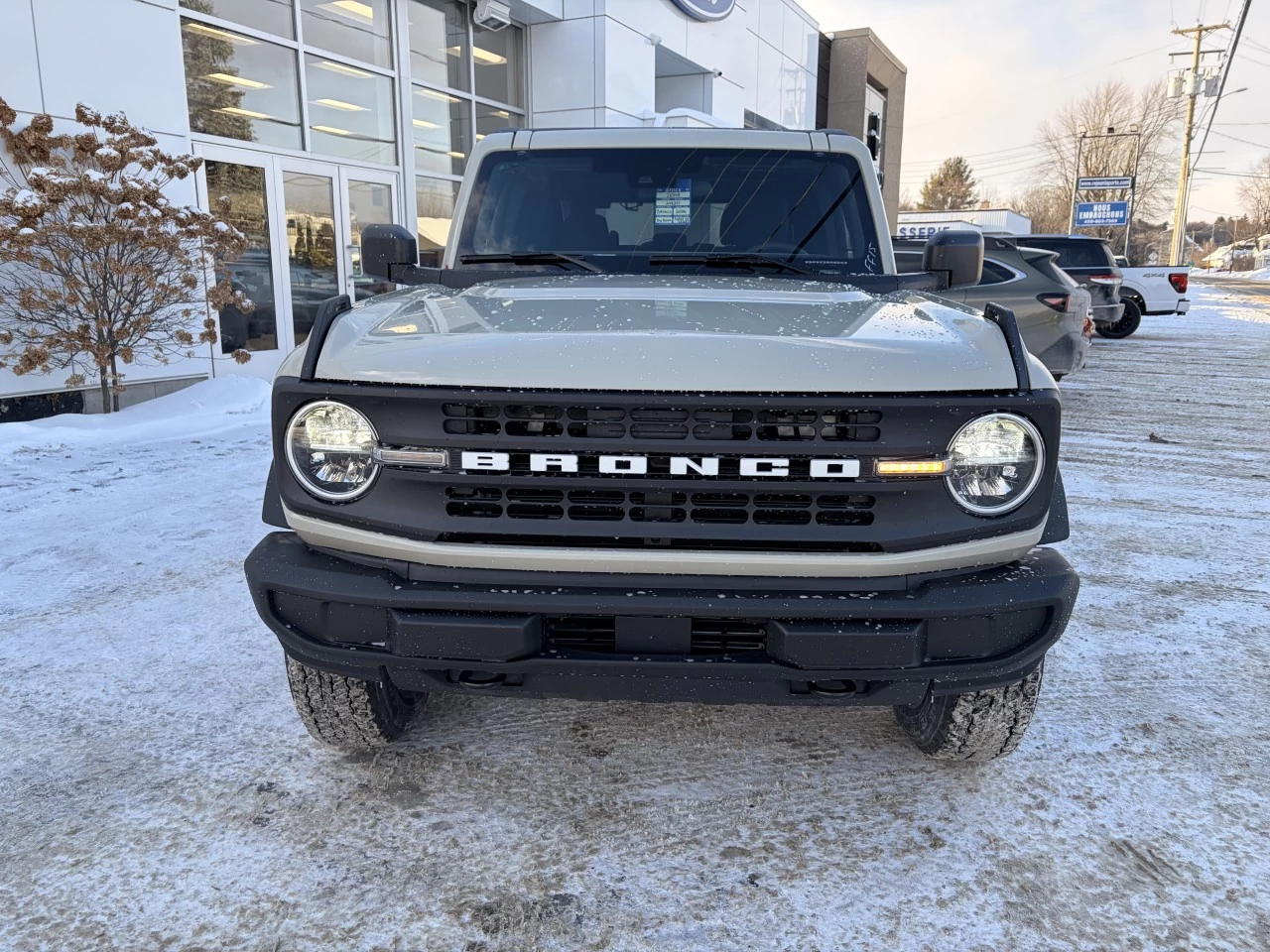 2026 Ford Bronco Big Bend https://www.st-norbertford.com/resize/b990ff35b810a3abc0cc817b2ca24889-1