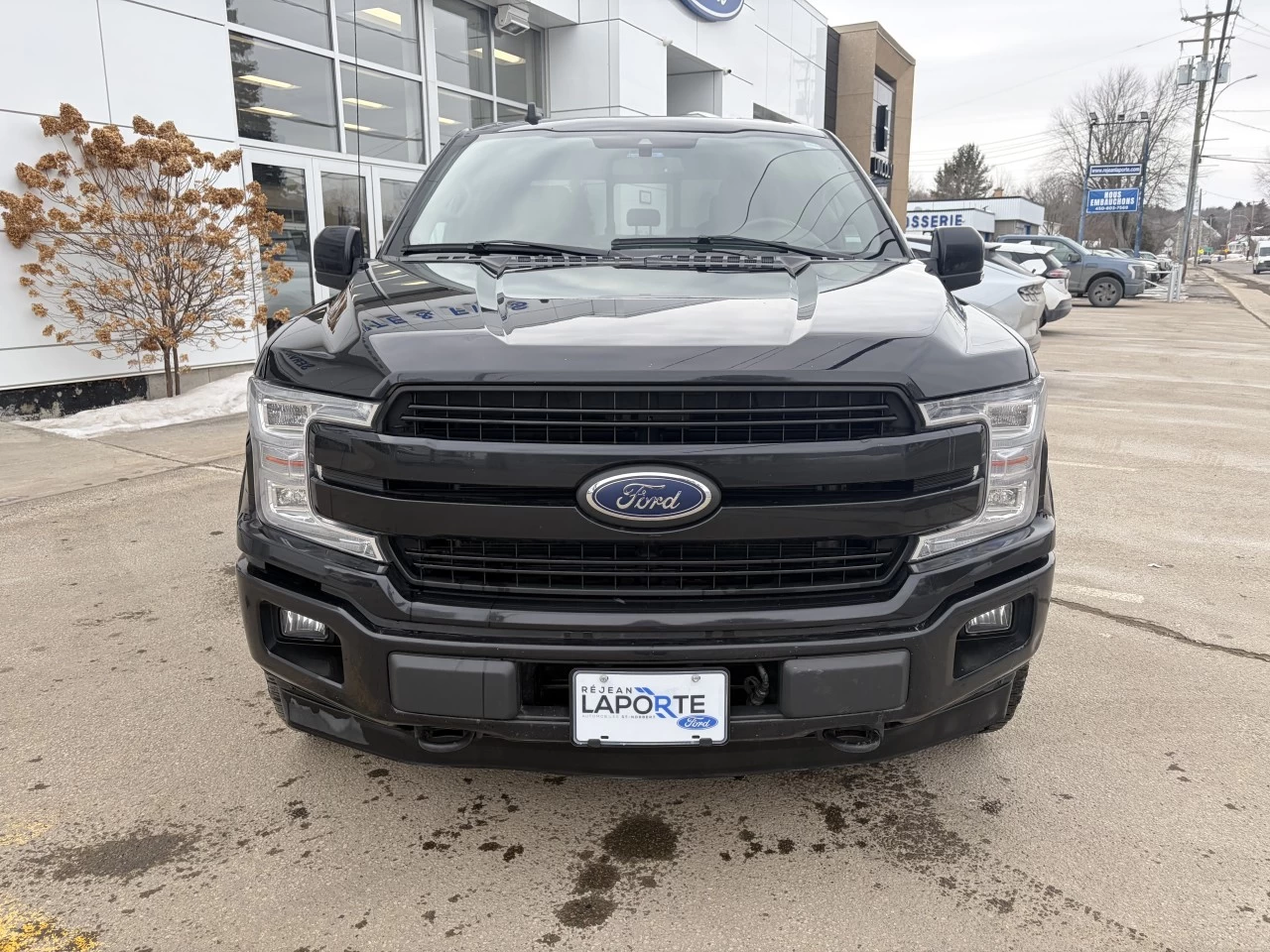 2020 Ford F-150 LARIAT 502A https://www.st-norbertford.com/resize/b990ff35b810a3abc0cc817b2ca24889-1