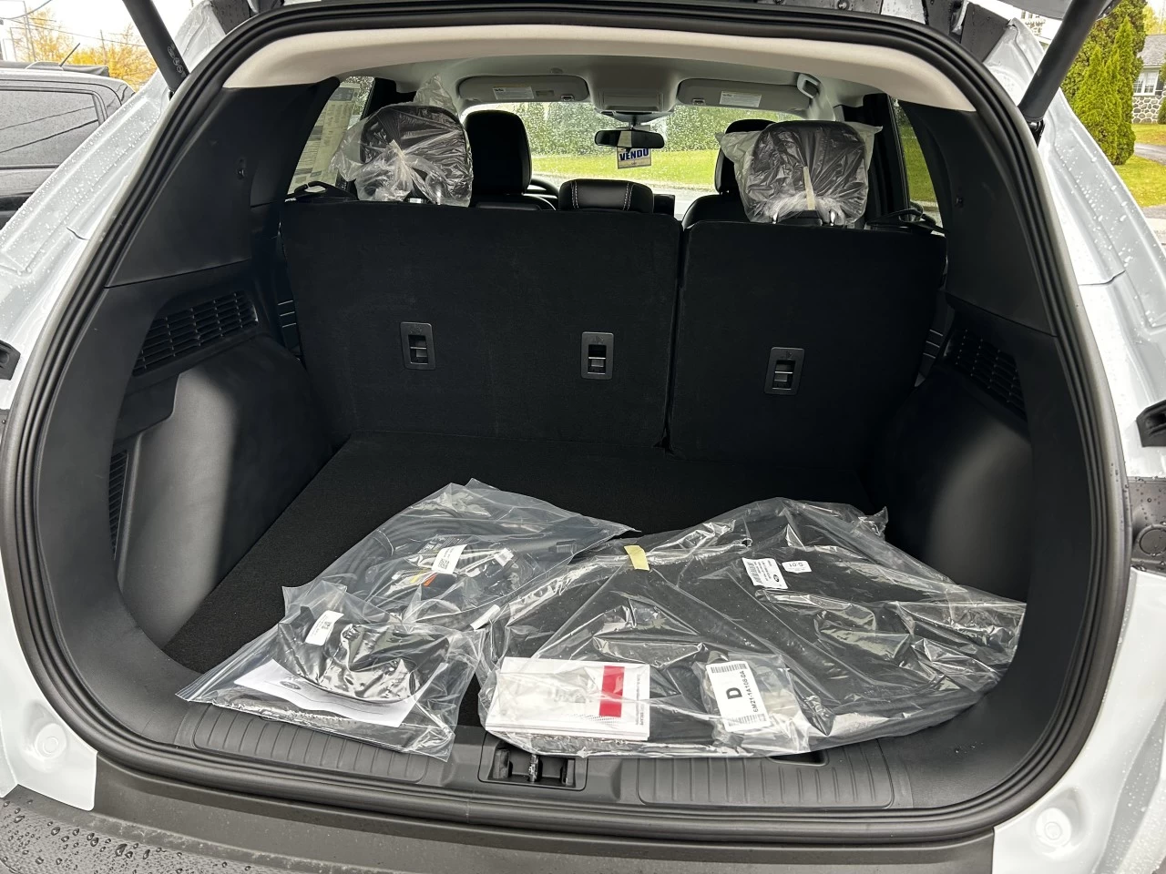 2026 Ford Escape PHEV https://www.st-norbertford.com/resize/b990ff35b810a3abc0cc817b2ca24889-1