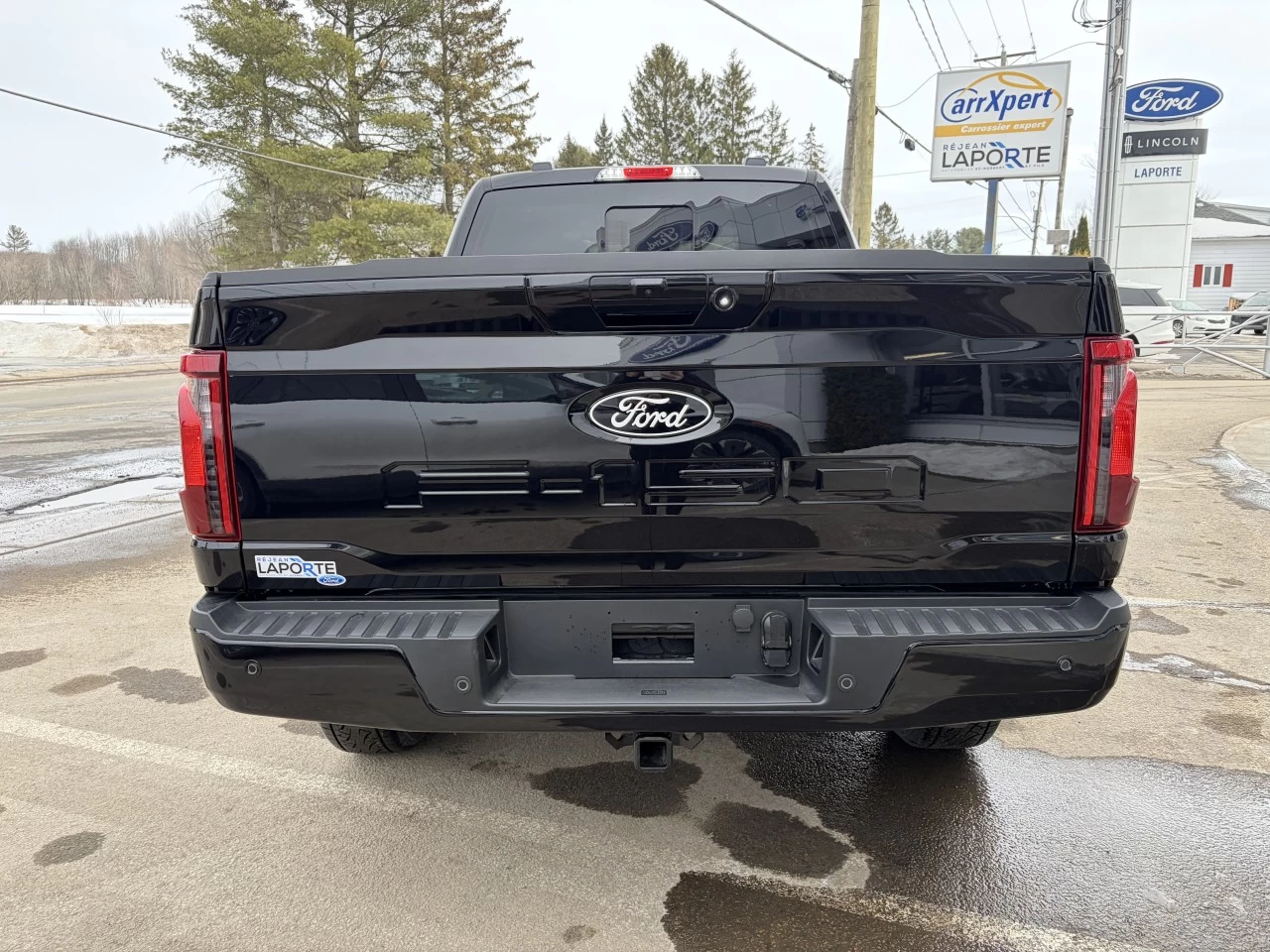 2026 Ford F-150 XLT 302A https://www.st-norbertford.com/resize/b990ff35b810a3abc0cc817b2ca24889-1