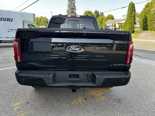 Ford F-150 LARIAT 2025