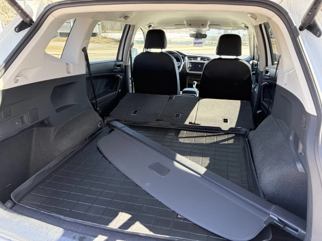 Volkswagen Tiguan COMFORTLINE SIÈGES AVANT CHAUFFANT/VOLANT CHAUFFANT CAMÉRA DE RECUL 2024