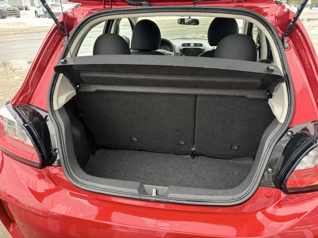 Mitsubishi Mirage ES APPLE CARPLAY/ANDROID AUTO SIÈGES CHAUFFANT CAMÉRA DE RECUL 2024