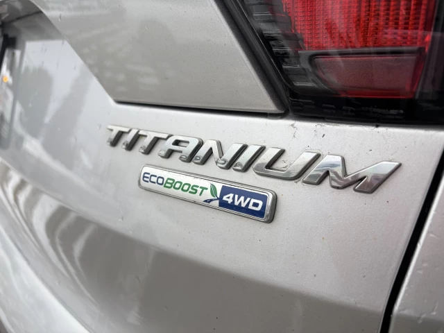 Ford Escape TITANIUM AWD 2.0L, CUIR, GPS, TOIT PANO SYNC3 CAMÉRA DE RECUL 2017