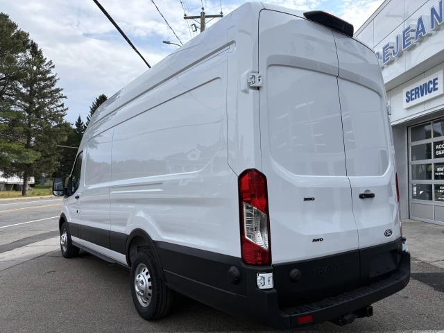 Ford Transit fourgon utilitaire T-350 148" EL Hi Rf 9500 GVWR AWD 2027