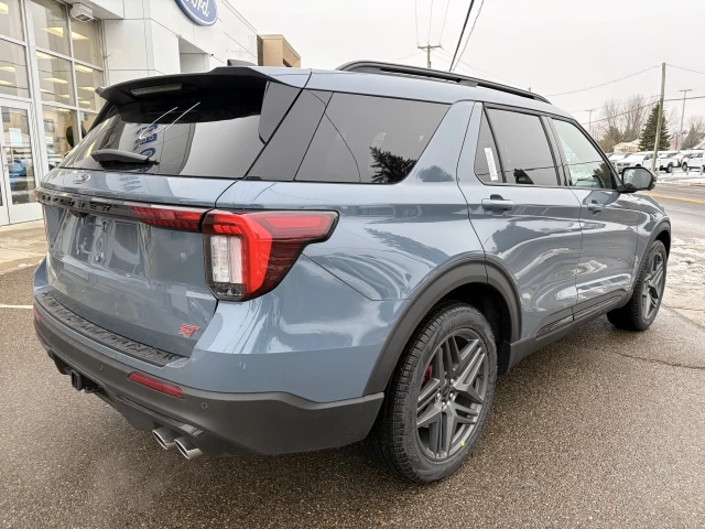 Ford Explorer ST PERFORMANCE 2026