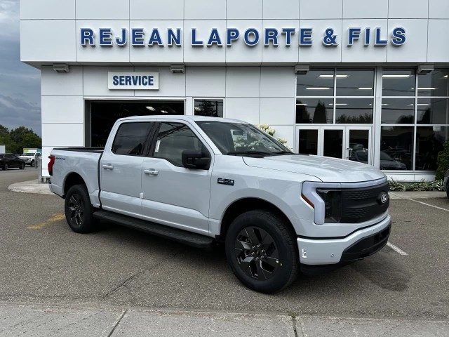 Ford F-150 Lightning FLASH 2025