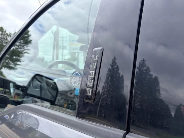 Ford F-150 LARIAT 2022