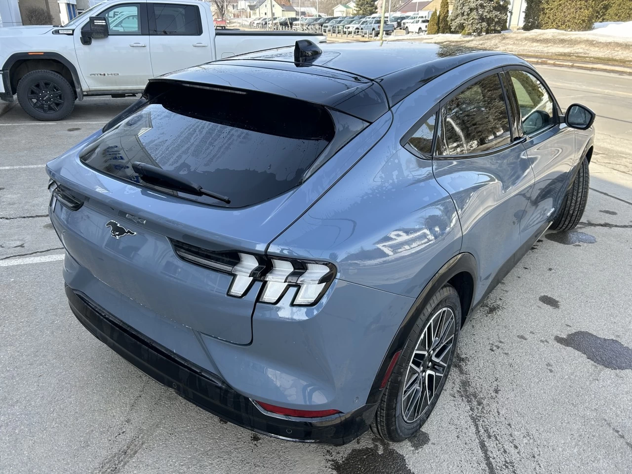 2024 Ford Mustang Mach-E PREMIUM X AWD https://www.st-norbertford.com/resize/b990ff35b810a3abc0cc817b2ca24889-1