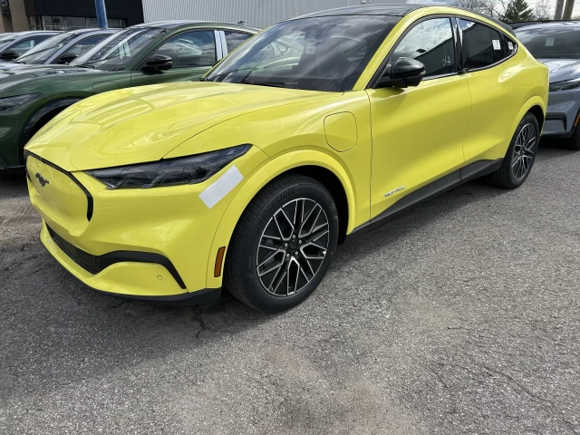Ford Mustang Mach-E PREMIUM AWD 2025
