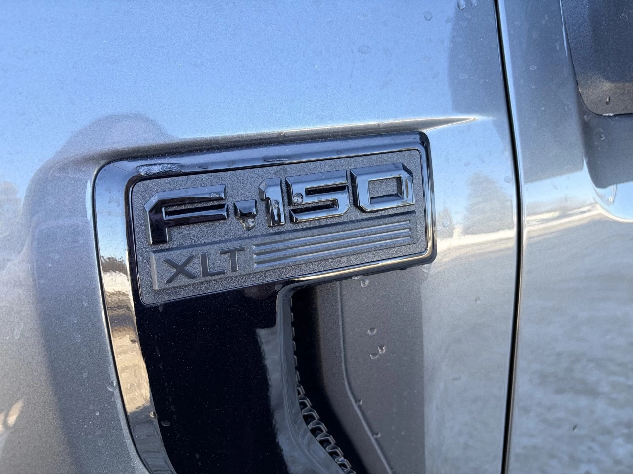 2026 Ford F-150 XLT 303A https://www.st-norbertford.com/resize/b990ff35b810a3abc0cc817b2ca24889-1